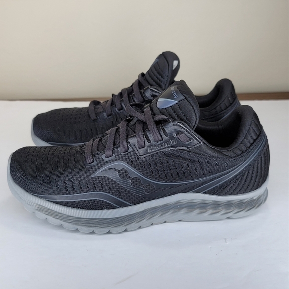 Saucony kinvara 11 Running Shoes Women's Size 7.5 - Picture 1 of 7